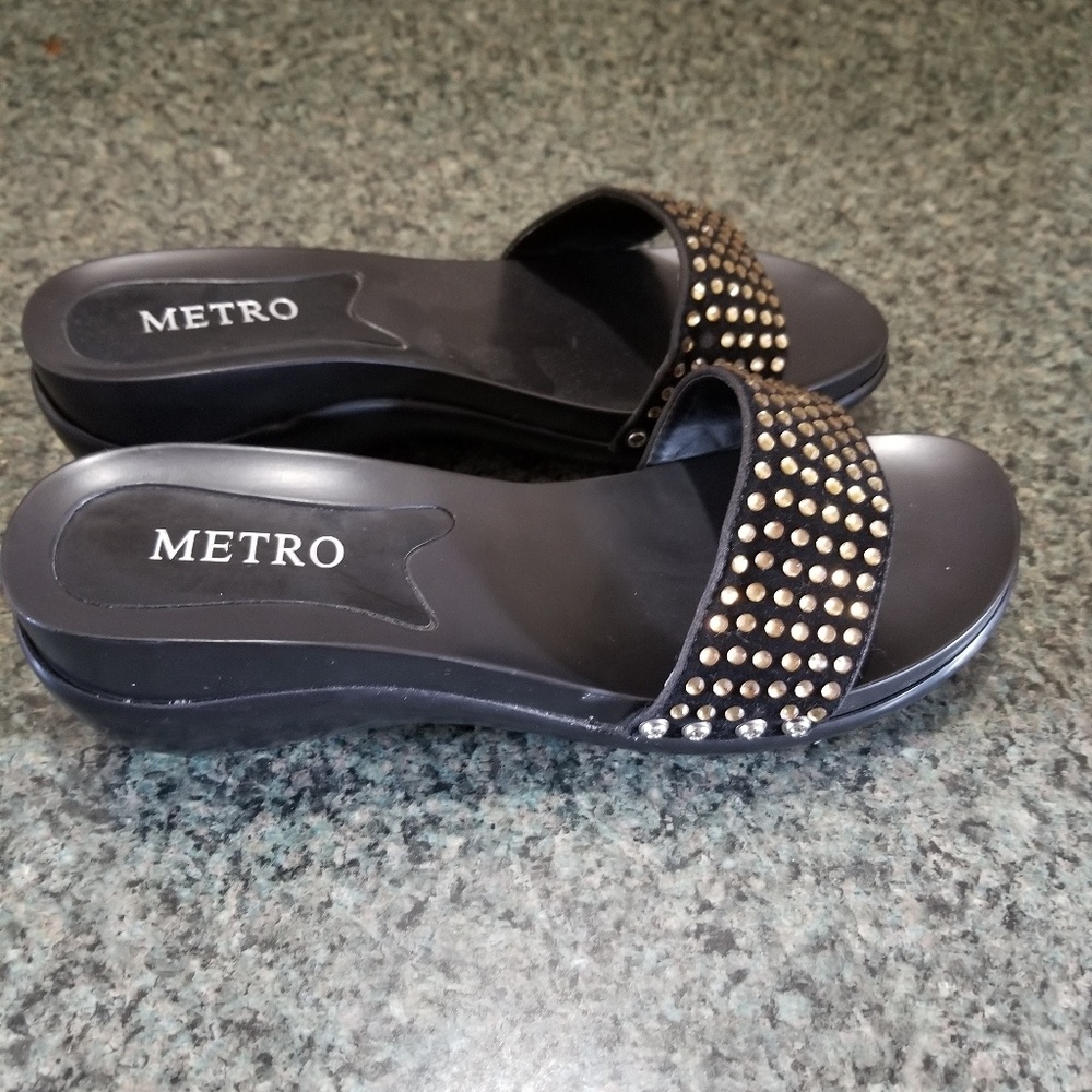 Causul shoes